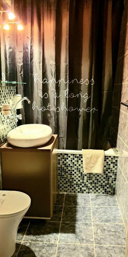 Spectacular Home Ploiesti Bagian luar foto